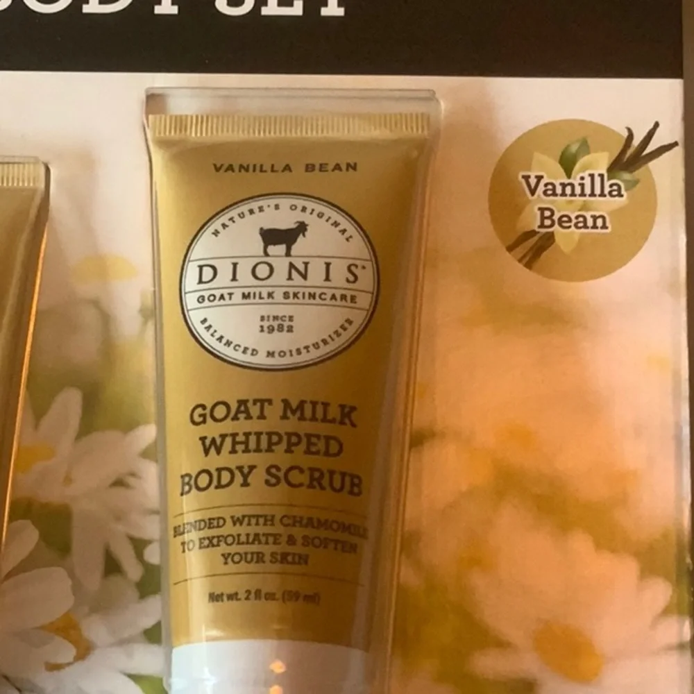 NWT Goat milk bath and body set (scrub and lotion)